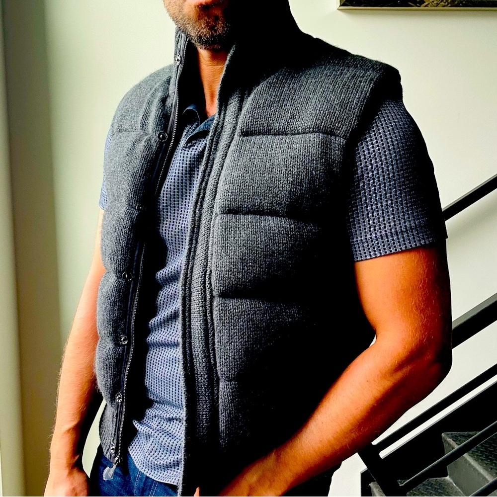 MICHAEL KORS CASHMERE CHARCOAL VEST - New With Tags Size Large
